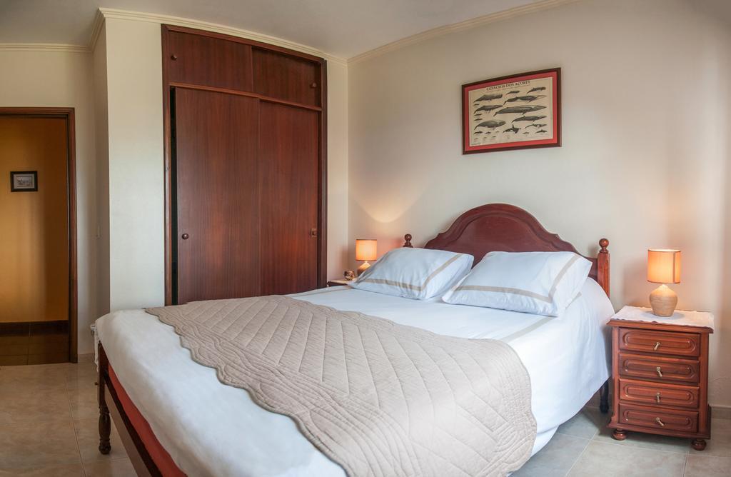 Vila Belgica Bed & Breakfast Horta  Phòng bức ảnh